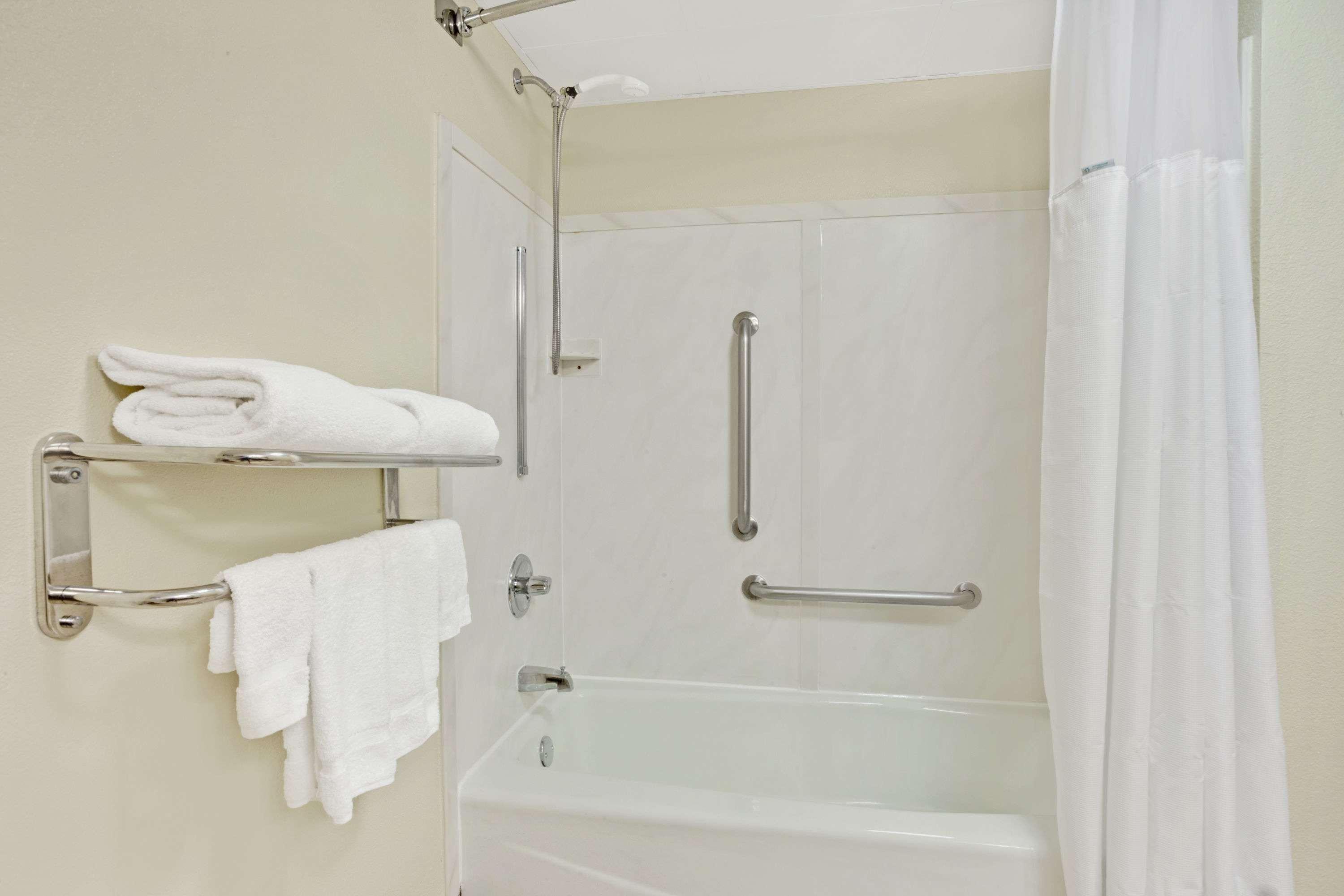 Wyndham Garden Charlotte Airport Southeast Hotel Екстериор снимка